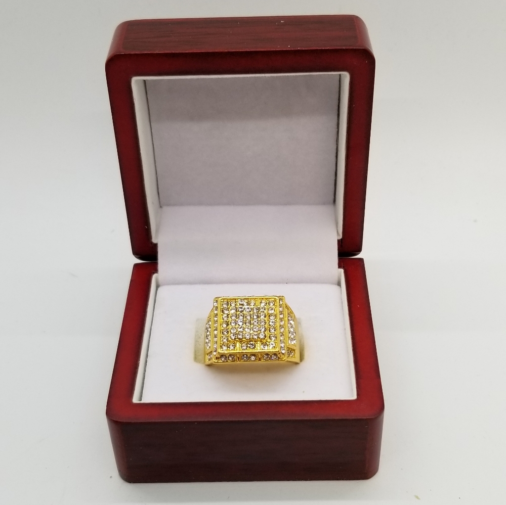 Mans ring